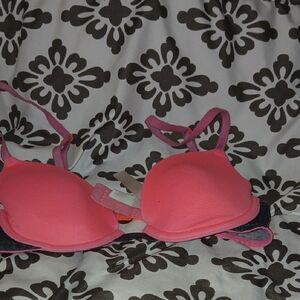 Victoria's Secret Vibrant Pink Bra